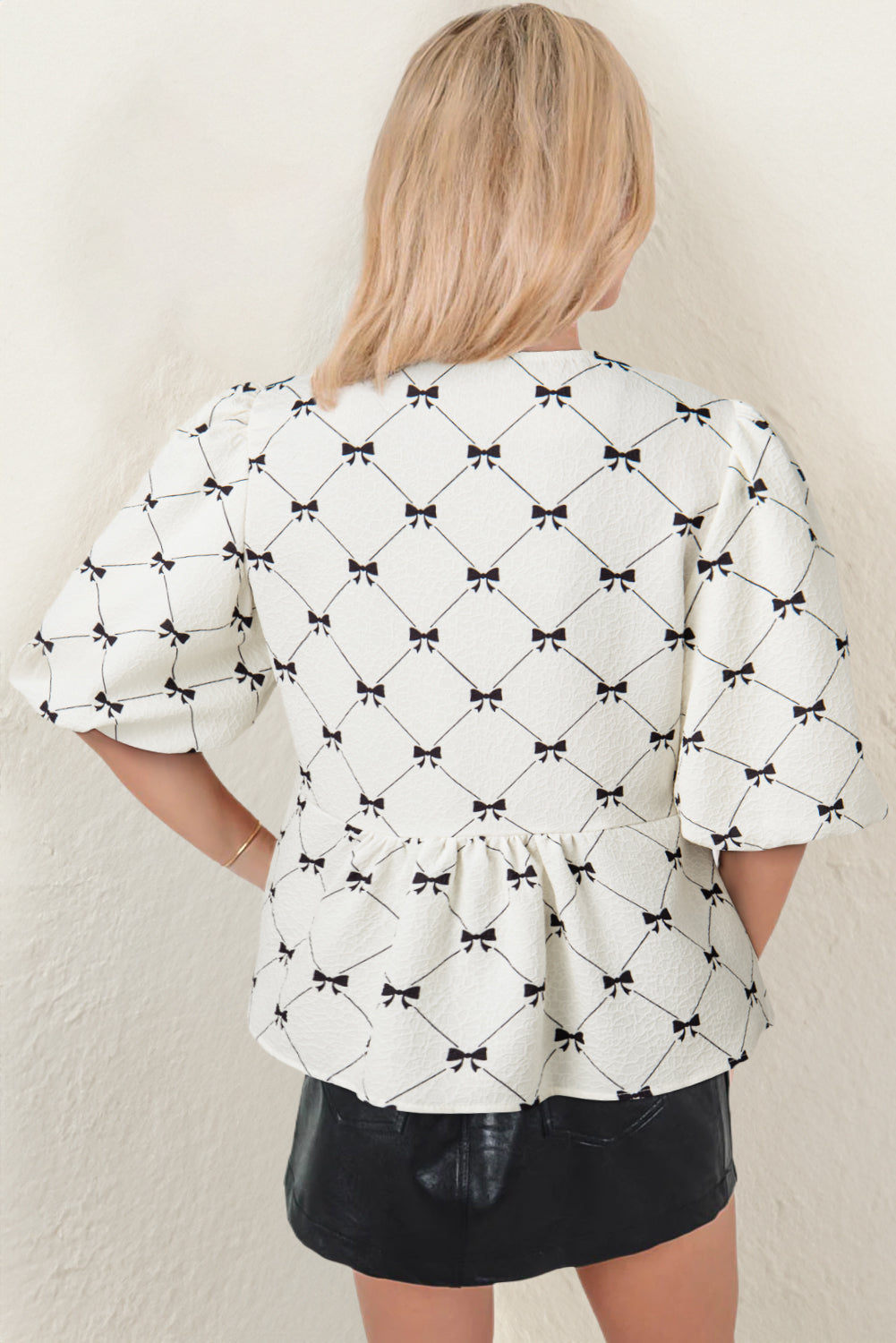 White Bowknot Print Front Knots Bubble Sleeve Blouse